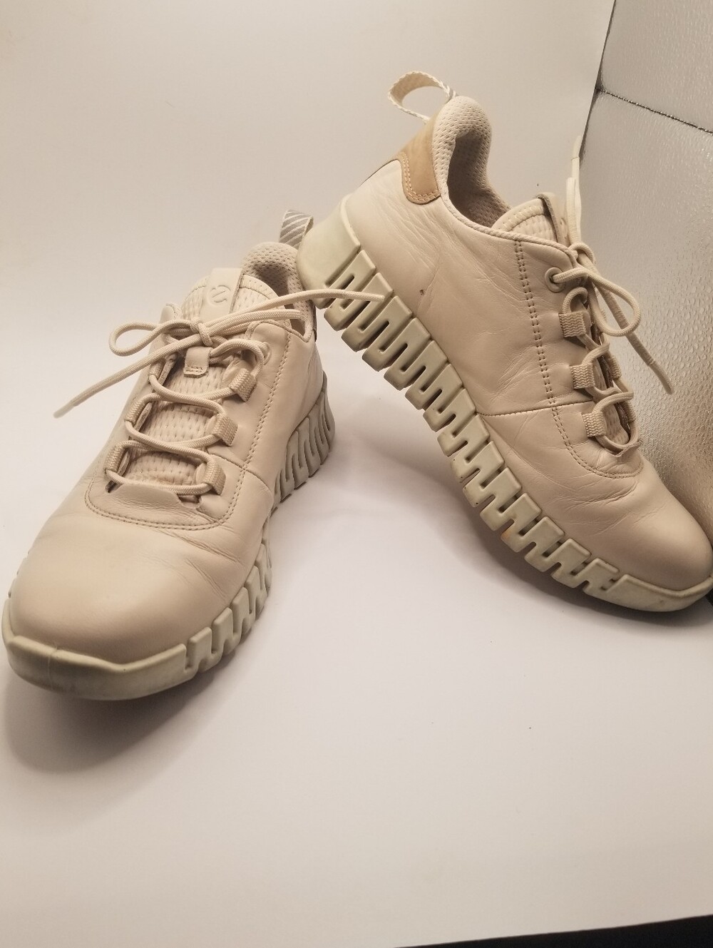 Ecco Soft 7 Sneaker Cream Leather EU 37 US 6-6.5
